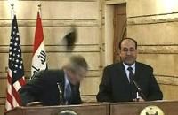 بالفيديو : إطلاق سراح ضارب "جورج بوش" بالحذاء