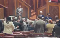 ملاسنات حادة بين وهبي ونواب العدالة والتنمية تستدعي تدخل وزير الداخلية لإخراج وزير العدل من الجلسة