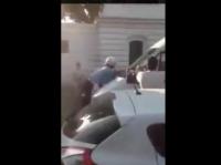 شاهد لحظة جر شرطي طنجة بالسيارة التي دهسته