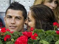 صديقة رونالدو: لا أبخل عليه في أي أمر يحتاجه