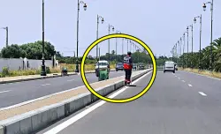 صيد الكاميرا.. الاستهتار "يكنس" أرواحا بريئة في أرصفة الموت