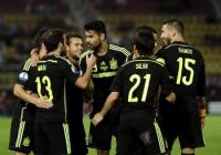 هدف بالخطأ يضع إسبانيا على رأس مجموعتها في تصفيات يورو 2016 (فيديو)