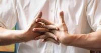 حقائق أخطار فرقعة الأصابع خطر جدا
