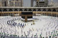 رسميا: السعودية تعلن اقتصار الحج هذا العام على سكان المملكة والمقيمين الملقحين