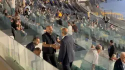 الركراكي حاضر بدونور لمتابعة مباراة الرجاء والمغرب الفاسي.. كواليس لقائه بجواد الزيات