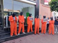 في مواجهة الأبناك هذه المرة: مهنيو النقل السياحي يحتجون بطريقة فريدة في مراكش