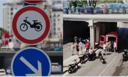 رغم قرار المنع.. دراجة نارية تتسبب في حادث خطير داخل نفق بطنجة