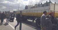 الدارالبيضاء : حادثة سير بين شاحنة لنقل قنينات الغاز و شرطي مرور