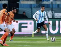 الشيبي الأفضل في المباراة .. بيراميدز يتوج بلقب السوبر الأفريقي على حساب نهضة بركان