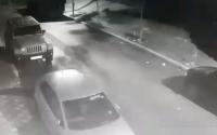 بالفيديو: عصابة تستهدف سرقة أجزاء السيارات المركونة ليلاً في شوارع طنجة !