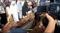 قبر الشيخ عبد السلام ياسين في مقبرة الشهداء بالرباط
