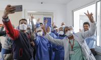 مغادرة 24 حالة شفيت تماما من الفيروس لمستشفى الرازي بمراكش