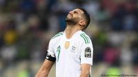 محرز لمالك تويتر: "أخي أيلون ماسك.. أعد حالة التوثيق إلى حسابي"