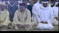 الملك محمد السادس يؤدي صلاة الجمعة بابوظبي