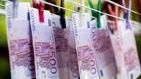 شاب يعثر على 100 ألف يورو «طافية» على سطح نهر الدانوب