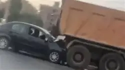 بالفيديو..مطاردة لفتاتين تتسبب بحادث خطير في مصر