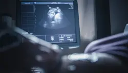 واقعة طبية نادرة: سيدة تكتشف حملها بتسعة أجنة دفعة واحدة!