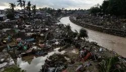 الفلبين ..إعلان حالة الطوارئ بعد كارثة إعصار "كالمايجي" الذي خلّف 241 قتيلاً ومفقوداً