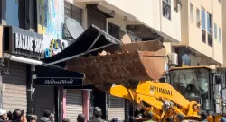 حملة تحرير الملك العمومي وصلت للمقاهي والمحلات المشهورة والمخالفة للقانون بعين الشق