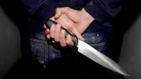 دفاعا عن زميلته تلميذ يتعرض لطعنة سكين خطيرة امام مؤسسته التعليمية بسيدي بنور