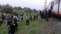 مجهولون يرشقون قطاراً بالحجارة ببرشيد و يصيبون سائحةً كندية بجروح خطيرة