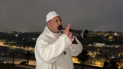 نفار فاس الشهير يعلن رسميا للمغاربة دخول شهر رمضان المبارك!"