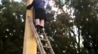 فيديو عنصرى لاتباع القدافى