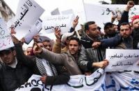 نشطاء حركة 20 فبراير يتهمون الحكومة بتجنيد بلطجية لافشال مظاهراتهم 
