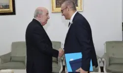 تحت وطأة العزلة.. الجزائر "تستسلم" لباريس وتُفعل التعاون الأمني رغم الاعتراف بمغربية الصحراء