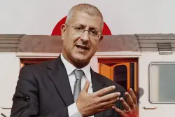قناطر السكك الحديدية بالصخيرات تمارة.. مهترئة وخطرة أمام نمو الطرق السيارة الحديثة