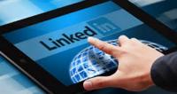 8 "أخطاء " ترتكبها على "LinkedIn"