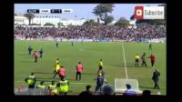 شغب وفوضى عند اقتحام جماهير الجيش الملكي للملعب