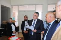 وزير العدل يتفقد مركز الامتحان للانتقاء الأولي لمباراة توظيف الملحقين القضائيين