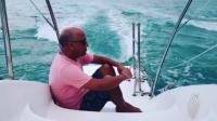 حسن الفد يرد بطريقة ساخرة على فيديو اليخت (فيديو)