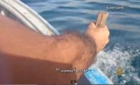 كاميرا سرية توثق حالة الرعب لدى مهاجرين سريين في قارب الموت