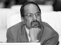 مظاهرات مساندة للحكم الذاتي في المخيمات واحتجاجات ضد محمد عبد العزيز