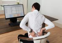 حذاري .. وضعيات جلوس خاطئة تعرضك لمشاكل صحية