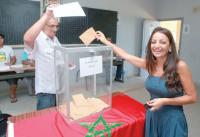 الجالية المغربية تحتج أمام التمثيليات الدبلوماسية ضد «الإقصاء الانتخابي»  