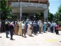 بشائر الدستور تطل على معطلي خنيفرة بالعصي ( + فيديوالتعنيف )