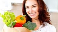 10 فيتامينات ضرورية للمرأة يوميا