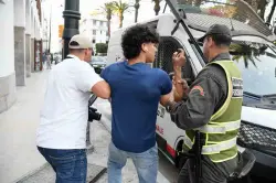 خبير أمني: تدخل القوات العمومية لمنع تجمهرات دعت إليها جهات مجهولة تم وفق مقاربة متوازنة