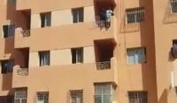 فيديو مثير...مهاجرة إفريقية تحاول رمي نفسها من الطابق الثالث بمراكش وهكذا انتهت الواقعة