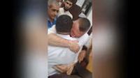 ألماني يدخل الإسلام بمسجد عمر بن الخطاب بتطوان