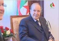 بوتفليقة يظهر على الشاشات الجزائرية و يضع ملف ترشحه رسميا