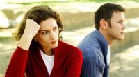 10 علامات تكشف ملل الرجل ونية هروبه من عش الزوجية