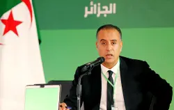 الاتحاد الجزائري لكرة القدم يهتز على وقع فضيحة "اختلاس" مدوية