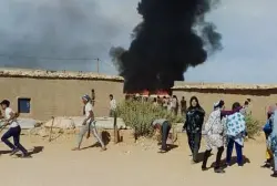 تفكك وتمرد داخل مخيمات تندوف.. البوليساريو تنهار من الداخل والصحراء تطوي صفحة الانفصال