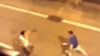 خطير .. فتاة مشرملة هازة سيف و محيحة في درب