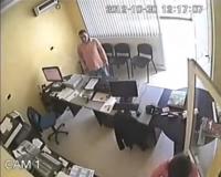 سرقة في واضحة النهار
