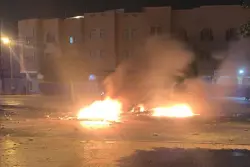 النيابة العامة تأمر بوضع 15 موقوفًا رهن الحراسة النظرية بعد ليلة عنف وتخريب في تزنيت